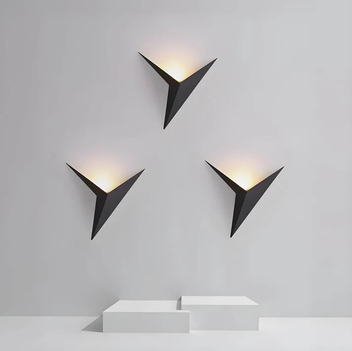 Bird Wall Lamp | Sculptural Design with Soft Glow