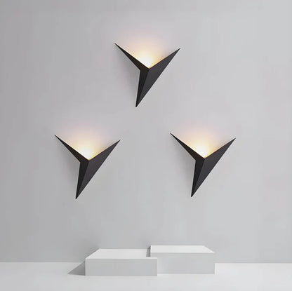 Bird Wall Lamp | Sculptural Design with Soft Glow