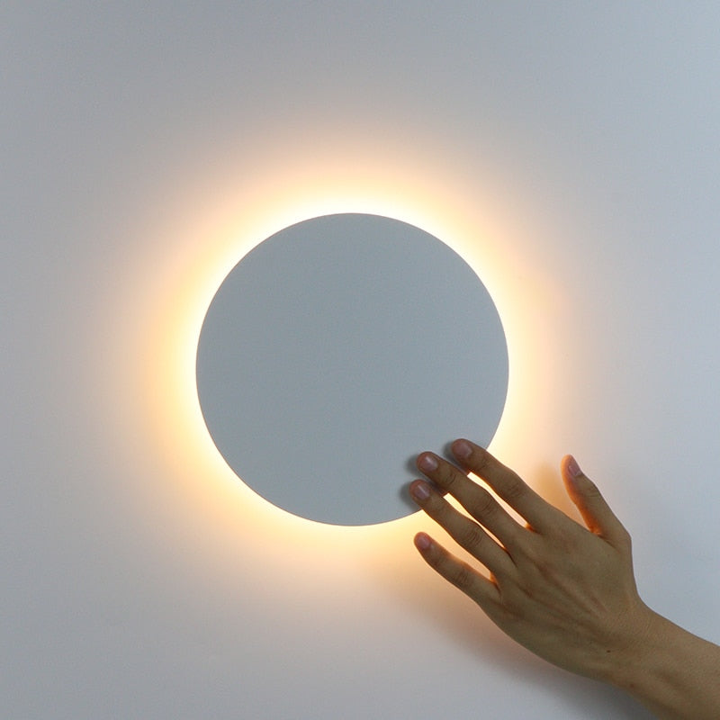 LED Wall Light Fixture | Adjustable Design for Home or Office
