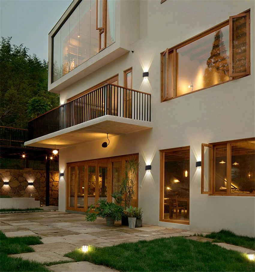 LED Outdoor Wall Light | Waterproof Energy-Efficient Illumination
