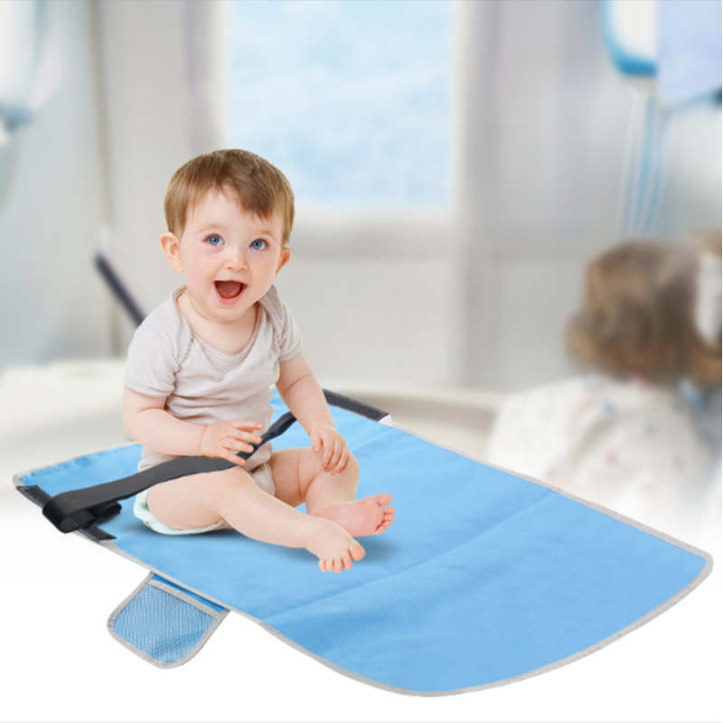 Comfortable Airplane Bed for Kids | Quick Setup and Secure Design