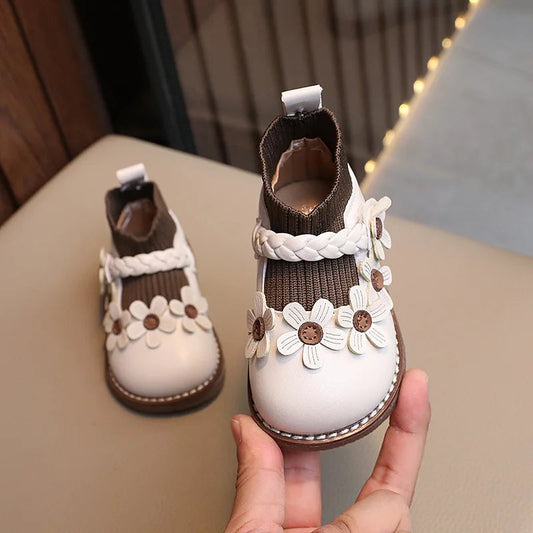Floral Pattern Sneakers for Girls | Super Light and Comfy Design