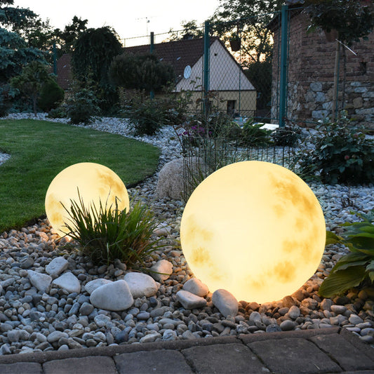 Solar Garden Moon Lamp | Elegant Outdoor Lighting Solution