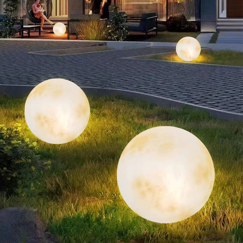 Solar Garden Moon Lamp | Elegant Outdoor Lighting Solution