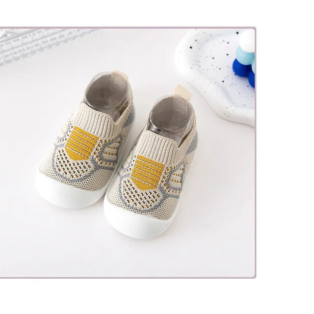 Toddler Shoes for Indoor and Outdoor Use | Cozy Non-Slip Baby Kicks