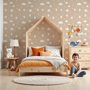 Balloon and cloud mural wallpaper creating dreamy beige nursery decor by Kids-Mundo