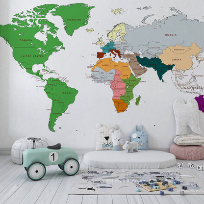 Kids-Mundo detailed world map mural with labelled countries in a kids' bedroom
