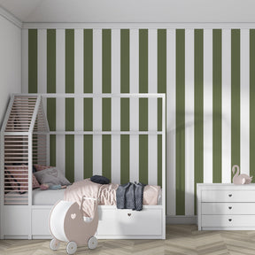 Green and white striped wallpaper creating modern children's bedroom decor by Kids-Mundo