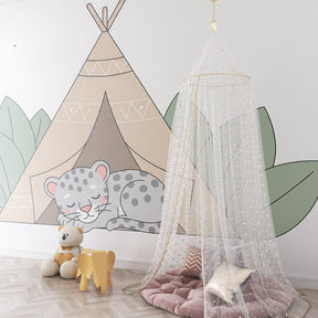 Safari animal wallpaper featuring sleeping leopard in tipi for peaceful kids bedroom by Kids-Mundo