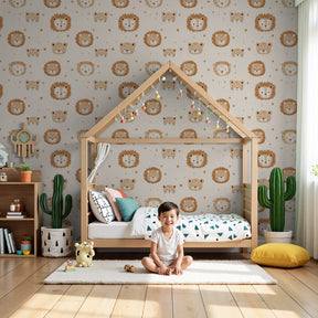Lion tiger safari mural wallpaper creating cozy nursery atmosphere with natural wood furniture by Kids-Mundo