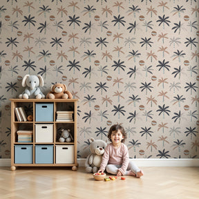 Palm tree mural wallpaper creating tropical atmosphere in modern kids nursery by Kids-Mundo