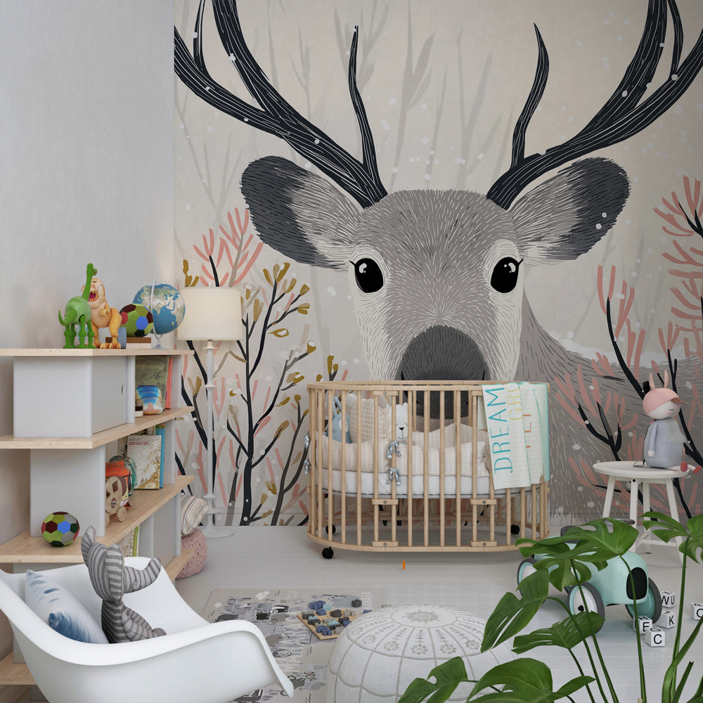 Calming winter animal wallpaper for toddler room featuring majestic deer in soft beige tones by Kids-Mundo