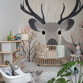 Calming winter animal wallpaper for toddler room featuring majestic deer in soft beige tones by Kids-Mundo