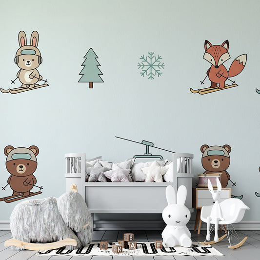 Kids-Mundo ski animals wallpaper mural in a cheerful children's bedroom setting