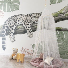 Jungle leopard wallpaper creating peaceful atmosphere in children's bedroom decor