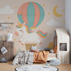 Magical unicorn and balloon mural wallpaper for children's playroom with beige tones by Kids-Mundo